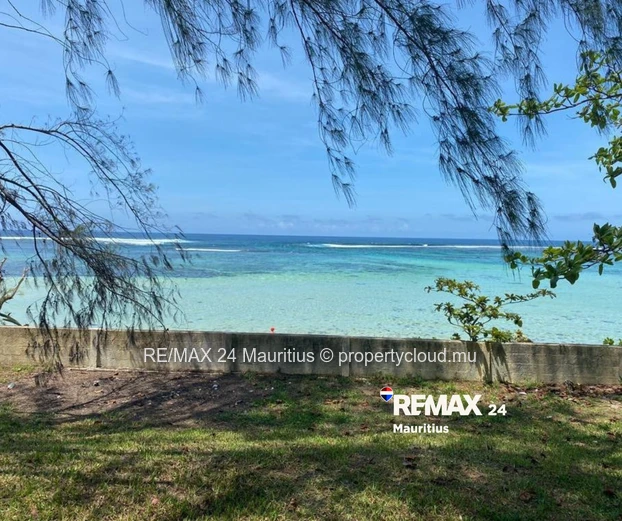 Live the coastal dream, with serene face to face sea views in an environment crafted for relaxation