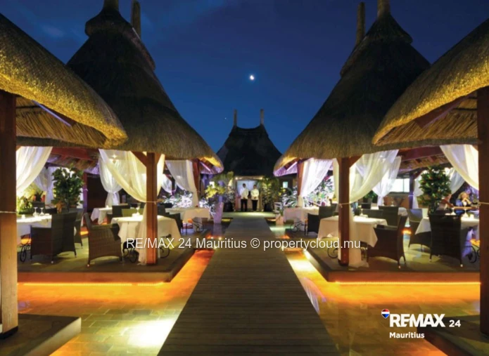 Penthouse with Private Plunge Pool in Exclusive Grand Baie Residence