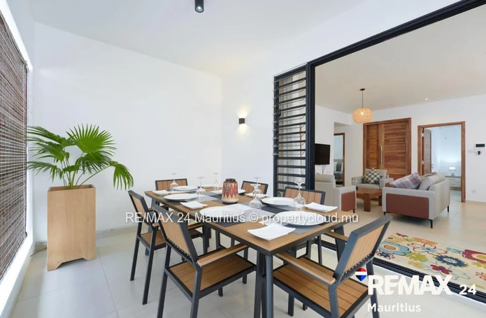 Luxury 3-Bedroom En-Suite Coastal Retreat