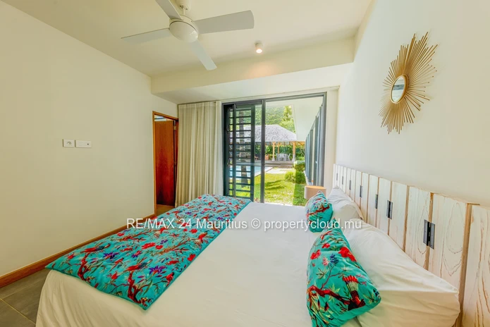 Exceptional 4-Bedroom Villa For A Unique Island Experience