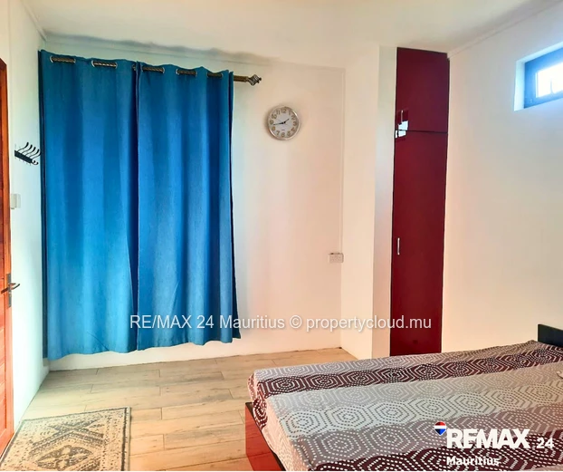 Fully furnished house in a calm and peaceful environment, 10 minutes walk to the sea!