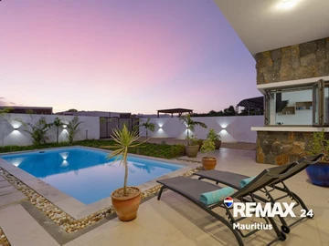 4 Bedroom Villa