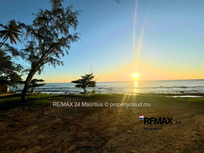 Brand new apartments within walking distance to the Sea with amazing panoramic sun set views.