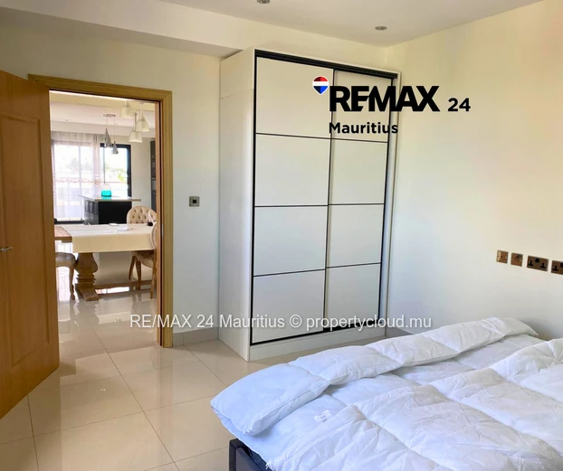 Walk to the Beach, the Super U Supermarket, shops with all amenities and bus stops