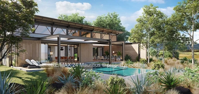 18 Hole Golf Course Stylish Living Villas for Sale