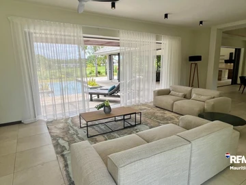 4 Bedroom Villa
