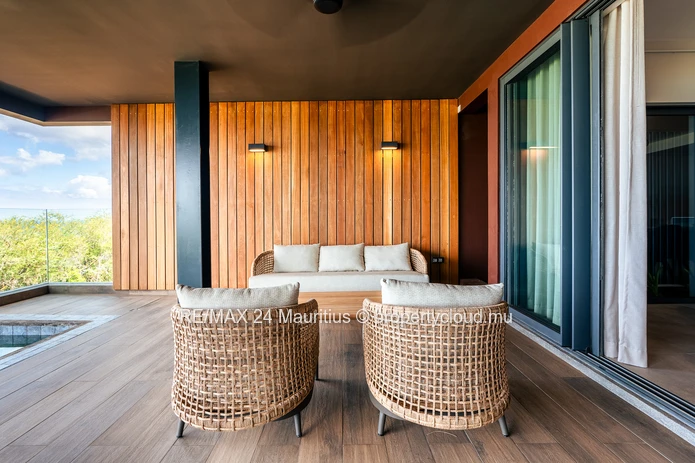 Unparalleled Charm of Island Living