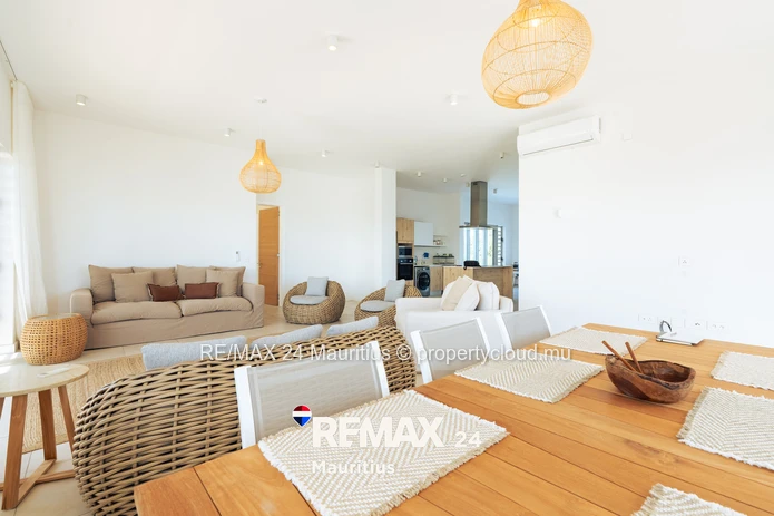 Modern Beachside Penthouse at Ocean Grand Gaube