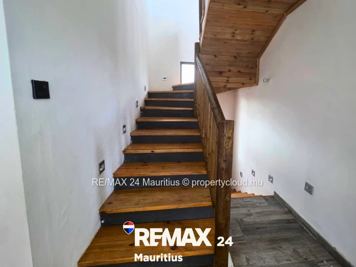 Villa moderne 5 chambres en suite – Morcellement Mountain View, Vacoas
