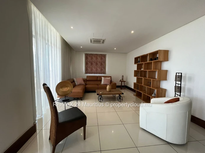 Beautiful fully furnished 3 bedrooms RES apartment of 245m2 for sale at Grand Baie La Croisette.