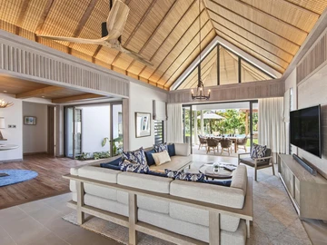 4 Bedroom Villa