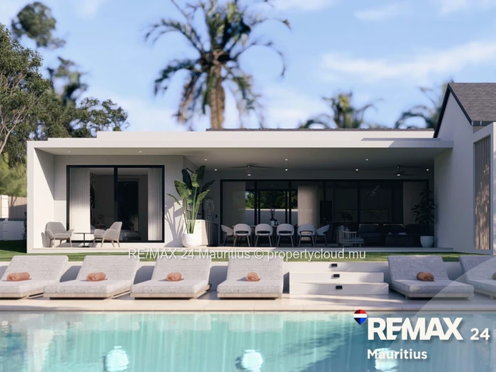 Luxury 4 Bedroom En Suite Villa with Pool  with Solar Installation in Mont Choisy Estate