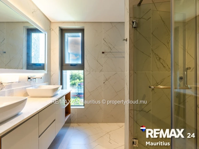 3 Bedroom Penthouse at La Pointe Luxury Apartments
