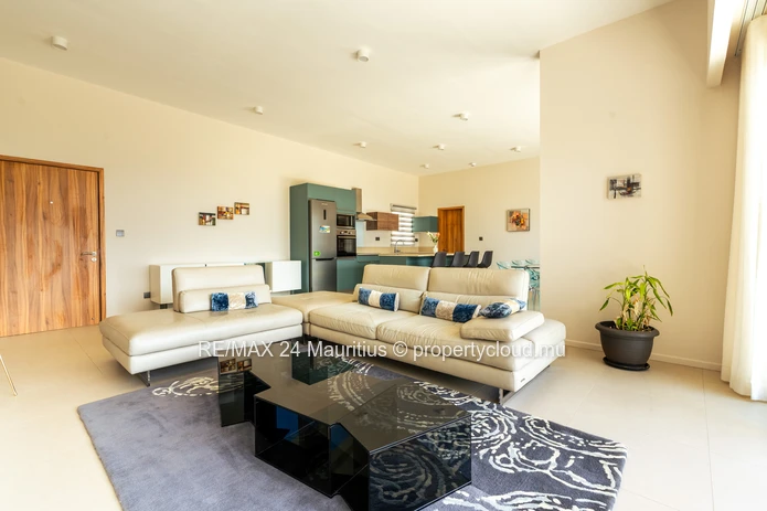 Exclusive Penthouse With Ocean And Mountain Views In Moka