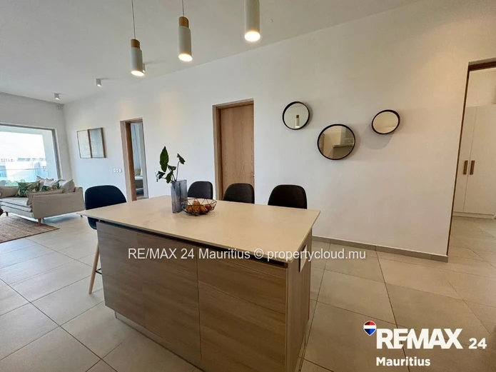 Luxury Penthouse for Sale at Pereybere