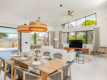5 Bedroom Villa