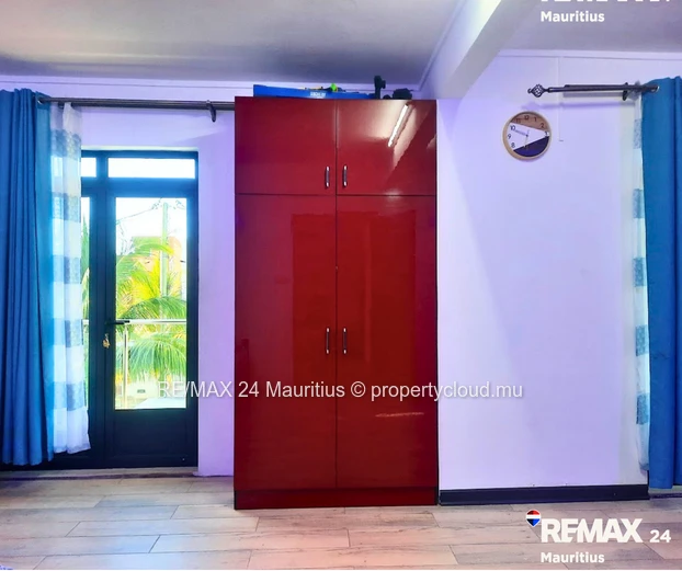 Fully furnished house in a calm and peaceful environment, 10 minutes walk to the sea!