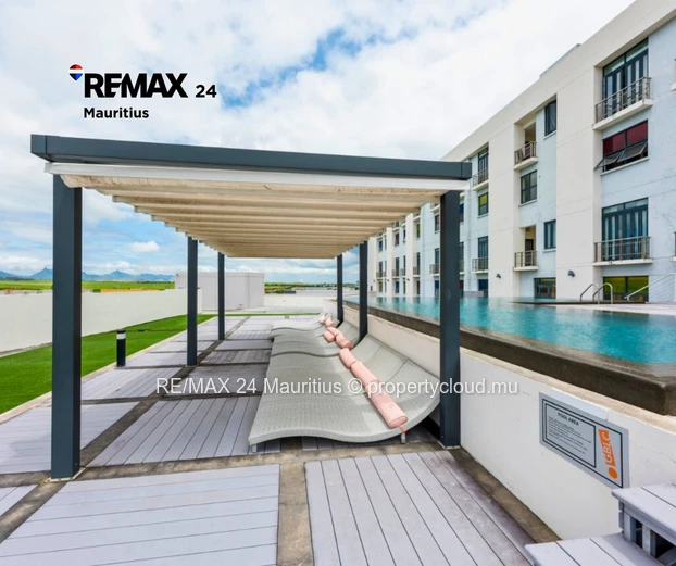 Grand Baie: Coastal Luxury with Panoramic Infinity Pool with magnificent Views
