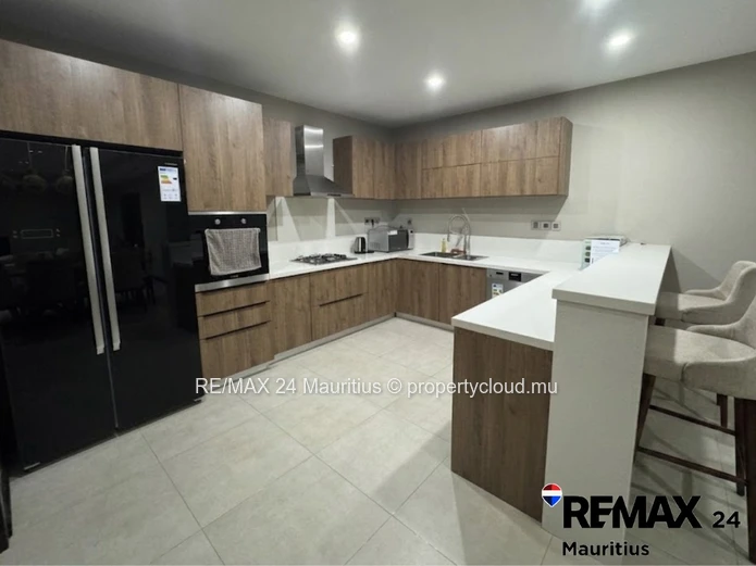 Orchid Villa – Elegant 3-Bedroom Villa for Rent in Pereybere