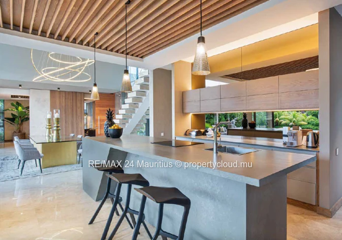 High-End Luxury Villa In Mauritius' Only Residential Marina