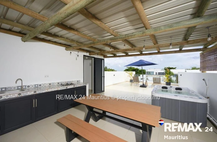 Luxury 3-Bedroom En-Suite Coastal Retreat