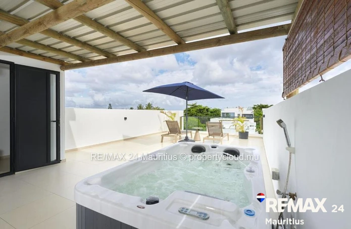 Luxury 3-Bedroom En-Suite Coastal Retreat
