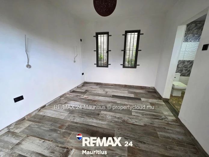 Villa moderne 5 chambres en suite – Morcellement Mountain View, Vacoas