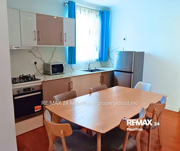 Walk to the softest sandy public beach, Winners super market, bus stops and amenities!