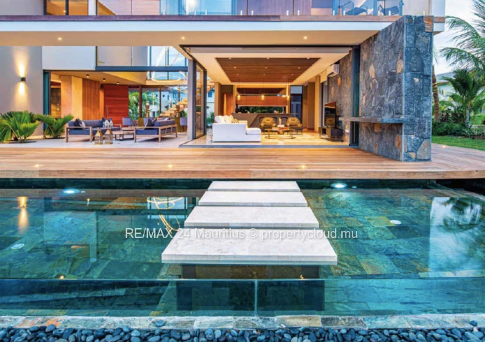 High-End Luxury Villa In Mauritius' Only Residential Marina