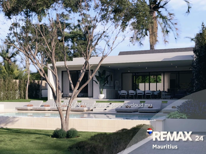 Luxury 4 Bedroom En Suite Villa with Pool  with Solar Installation in Mont Choisy Estate
