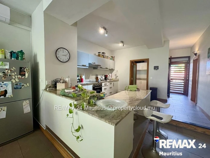 3-bedroom Penthouse with Sea View close to Grand Baie