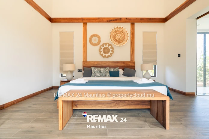 Spacious 3-bedroom villa with private pool, landscaped garden and elegant kiosk.