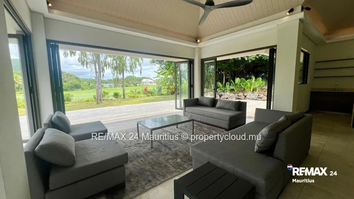 Where Luxury Meets the Fairway – A Signature Anahita Villa