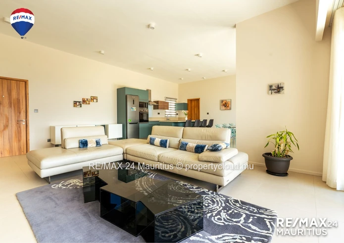 Exceptional Penthouse with Breathtaking Views, next to CyberCity