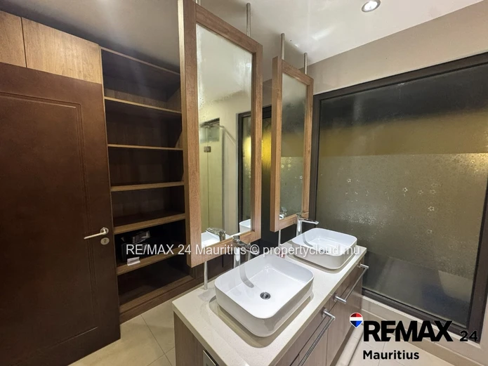 Orchid Villa – Elegant 3-Bedroom Villa for Rent in Pereybere