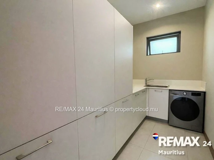 3 Bedroom Apartment At Le Savoy Residences