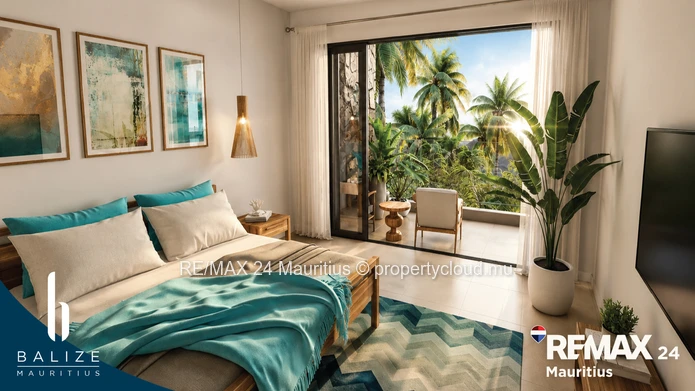 3 Bedroom Penthouse Secure Island Living: Your Coastal Retreat in Bain Boeuf, Mauritius: Private roo
