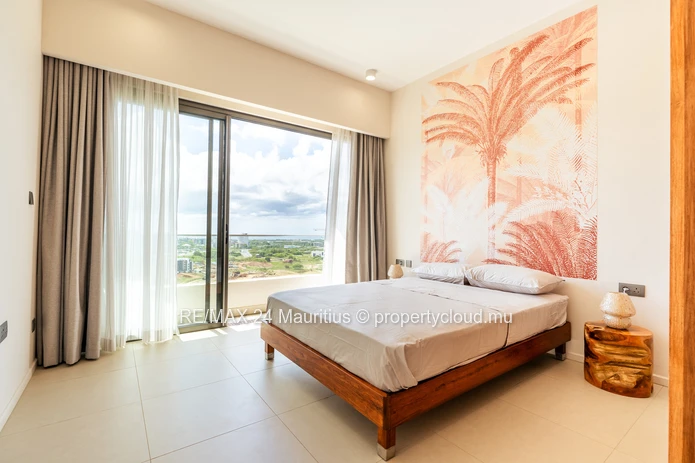Exclusive Penthouse With Ocean And Mountain Views In Moka