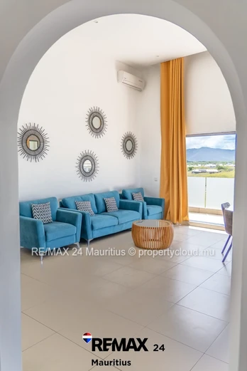Magnifique Penthouse de 3 chambre en suite vue mer et montage