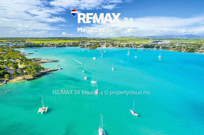 The Deck – 3-Bedroom Apartments, Grand Baie Spacious (164–198 m²)