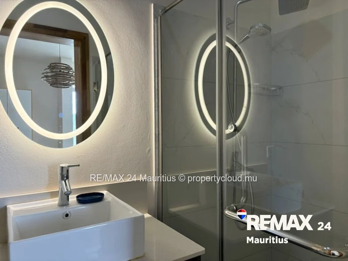 Comfortable Ground Floor Apartment in Green Creek