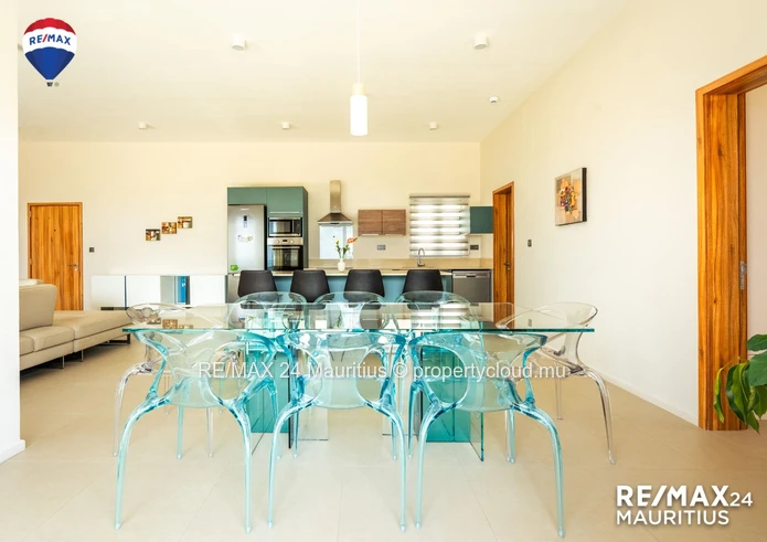 Exceptional Penthouse with Breathtaking Views, next to CyberCity