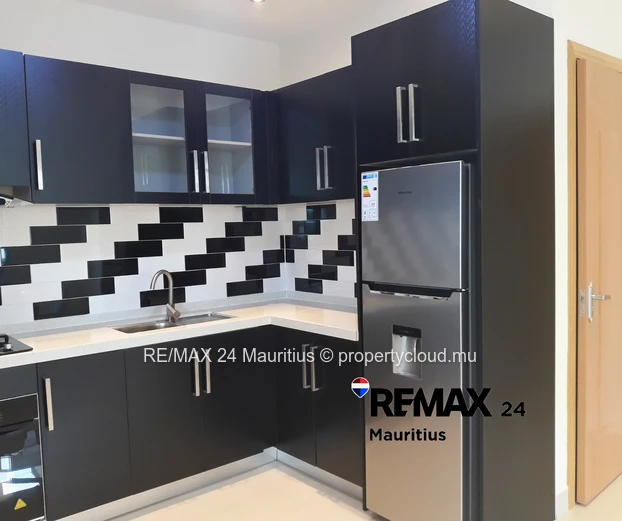 Walk to the Beach, the Super U Supermarket, shops with all amenities and bus stops