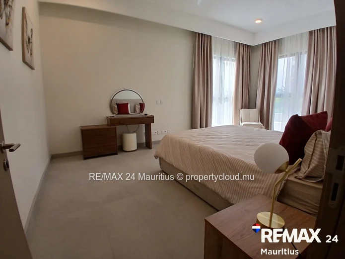 Luxury Coastal Living in Mont Choisy - Elegant Ground Floor Apartment Minutes from the Beach & Golf
