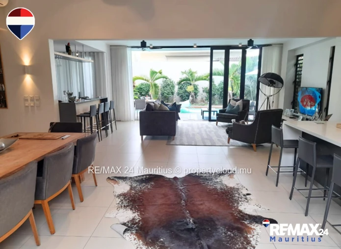 Beautiful 4-bedroom house nestled in a peaceful and family-friendly neighborhood.
