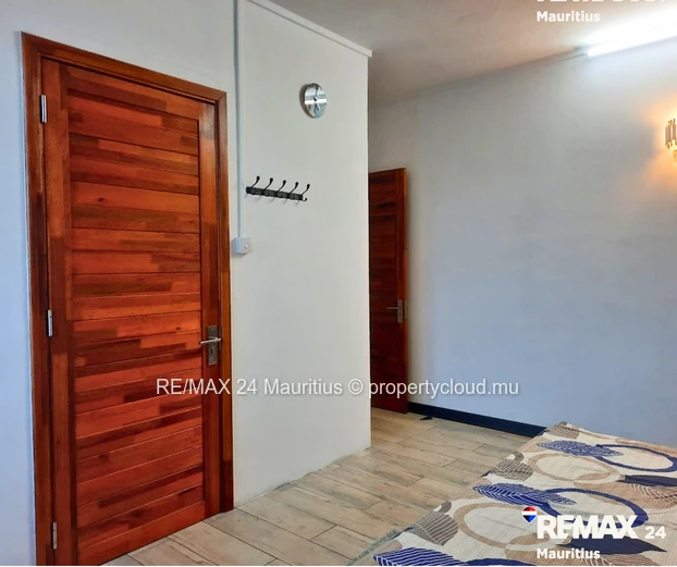 Fully furnished house in a calm and peaceful environment, 10 minutes walk to the sea!
