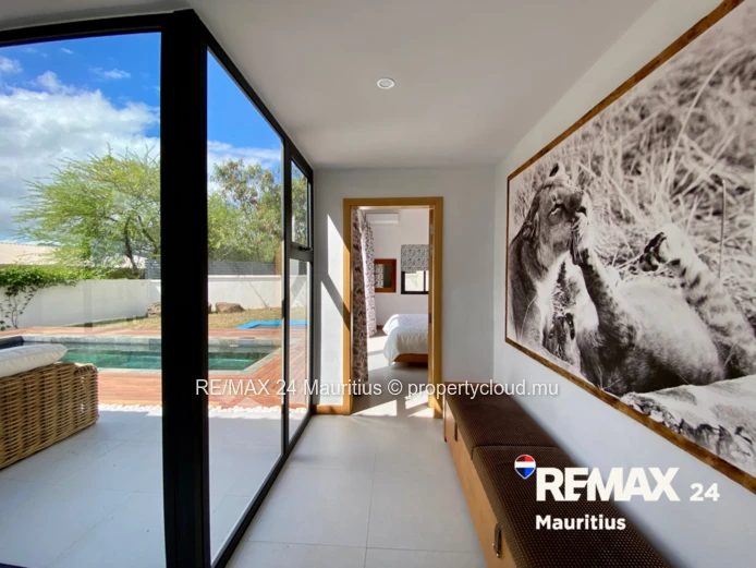 Pet-Friendly Villa for Rent in Tamarin