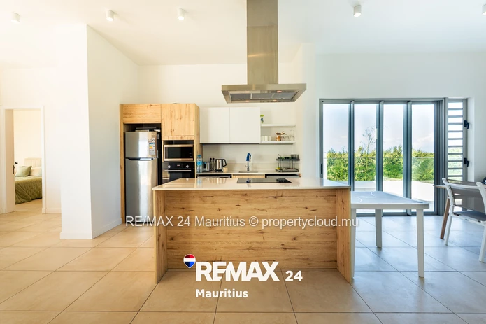 Modern Beachside Penthouse at Ocean Grand Gaube