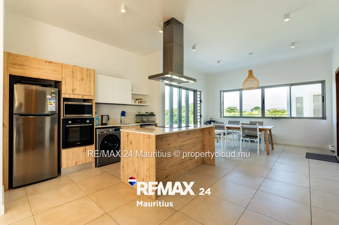 Modern Beachside Penthouse at Ocean Grand Gaube