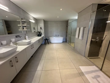 2 Bedroom Penthouse